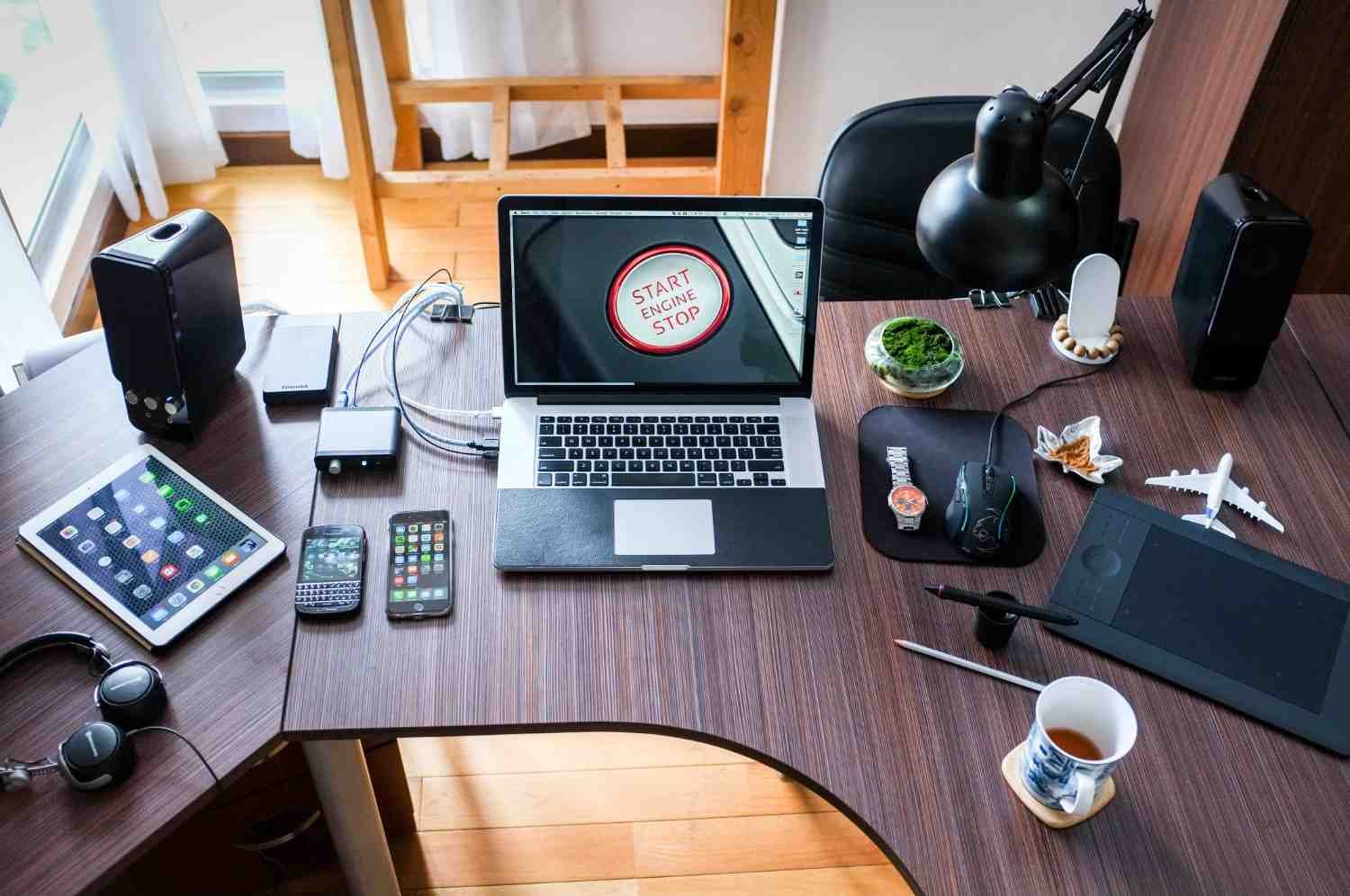 Ergonomic Support: Must Have Office Gadgets for Comfort and Health